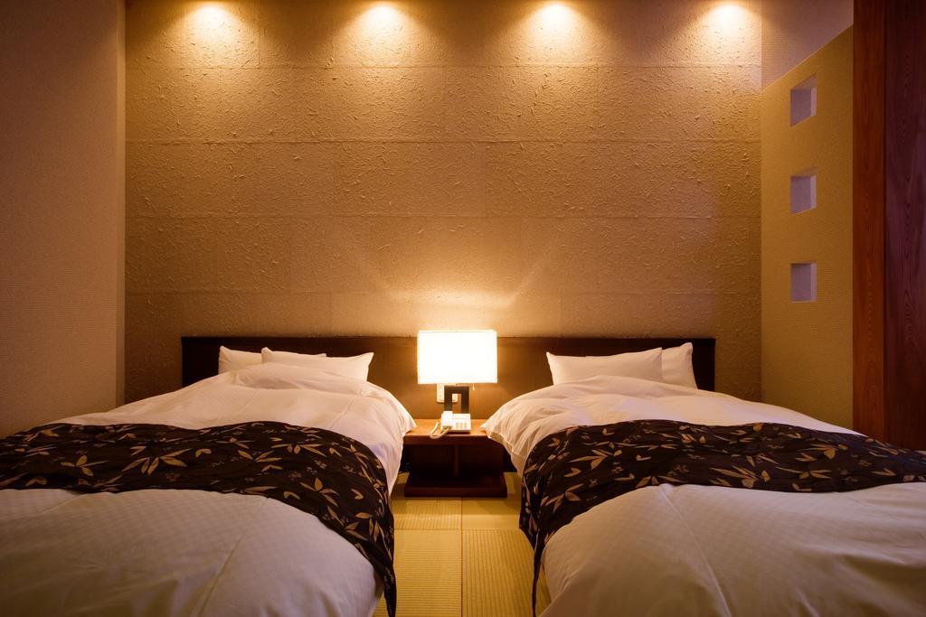 Yumetsuzuri Hotel Komaki  Eksteriør billede